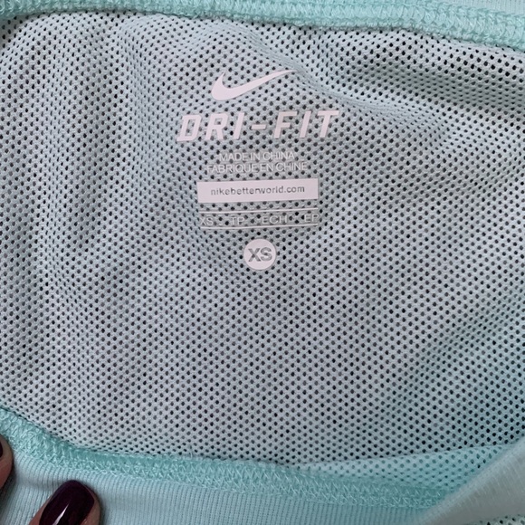 Women’s long sleeve tee - Picture 2 of 3